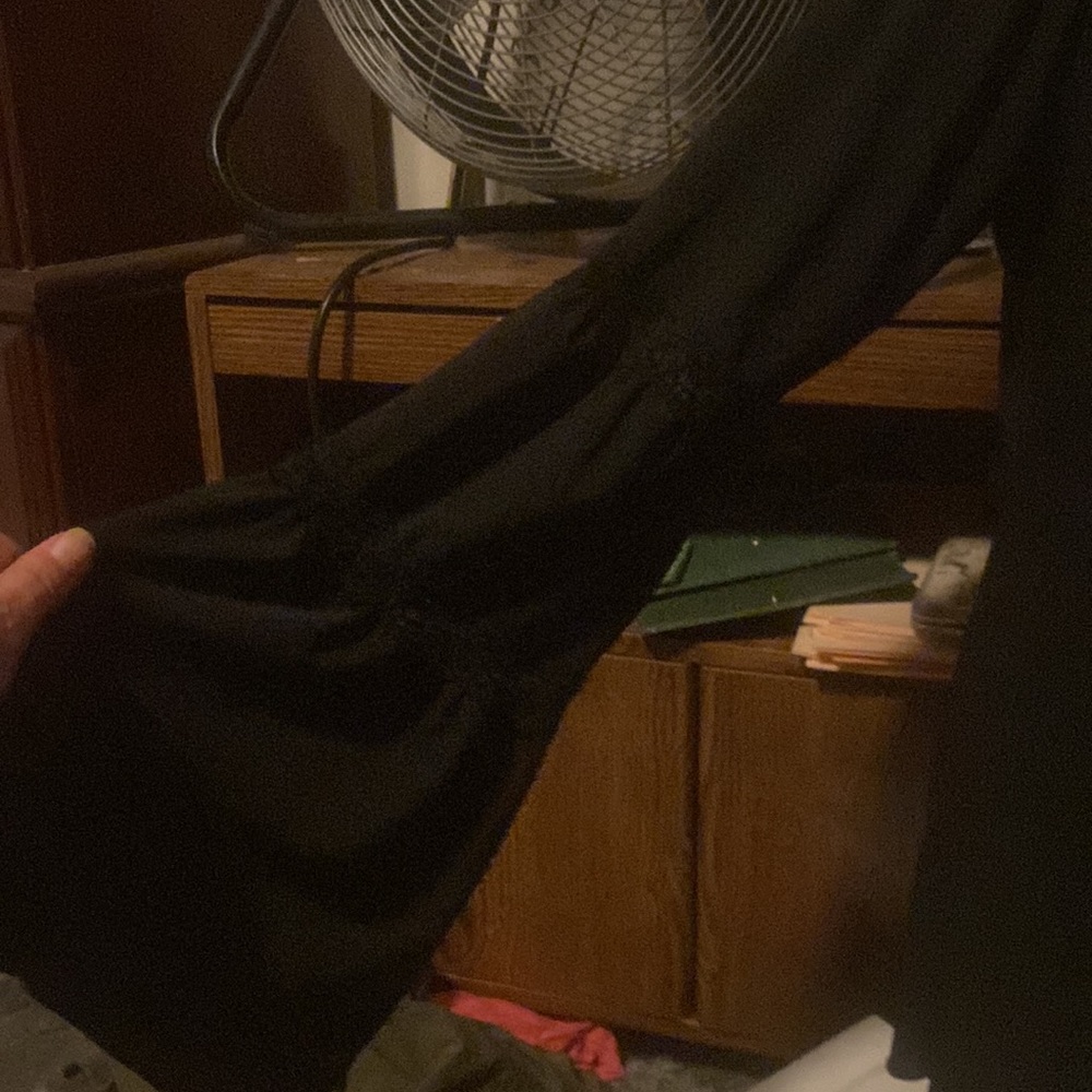 Top - Picture 3 of 4
